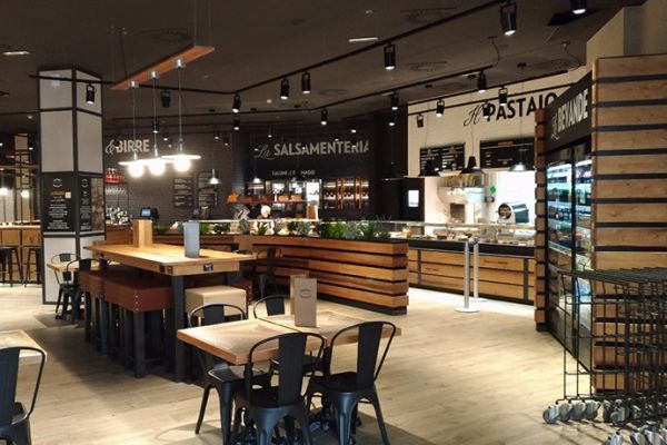 bistrot025254d944-262b-8ad6-f292-2b0ae86b42ed3ADD5330-BBA9-3C63-8C46-24AD932A2A1C.jpg