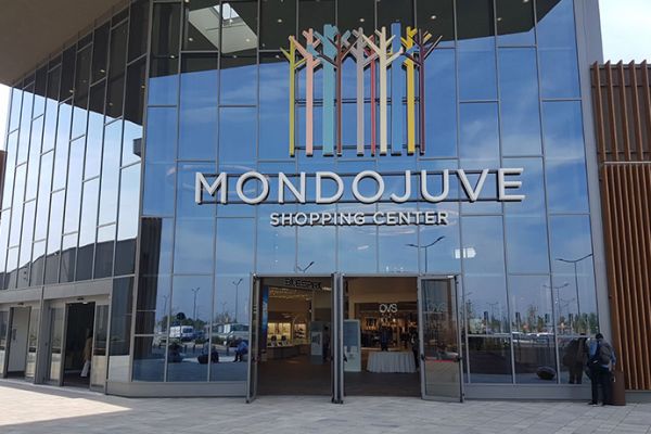 mondoj01404384c0-f732-3c90-1988-6d911d0a89423CFA0868-ADAD-9F66-4403-2C0F22485800.jpeg
