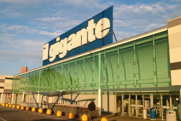 gigantecastellanza02660b31df-9124-1b27-dca1-797b31cd42b7A53234C6-1F7E-BE96-3EF8-405D5BA1A45D.jpg