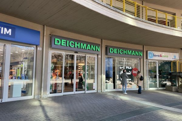 img-3087-deichmann-lecco0049519A-8551-0ED7-D0DE-122C880C9F9A.jpg